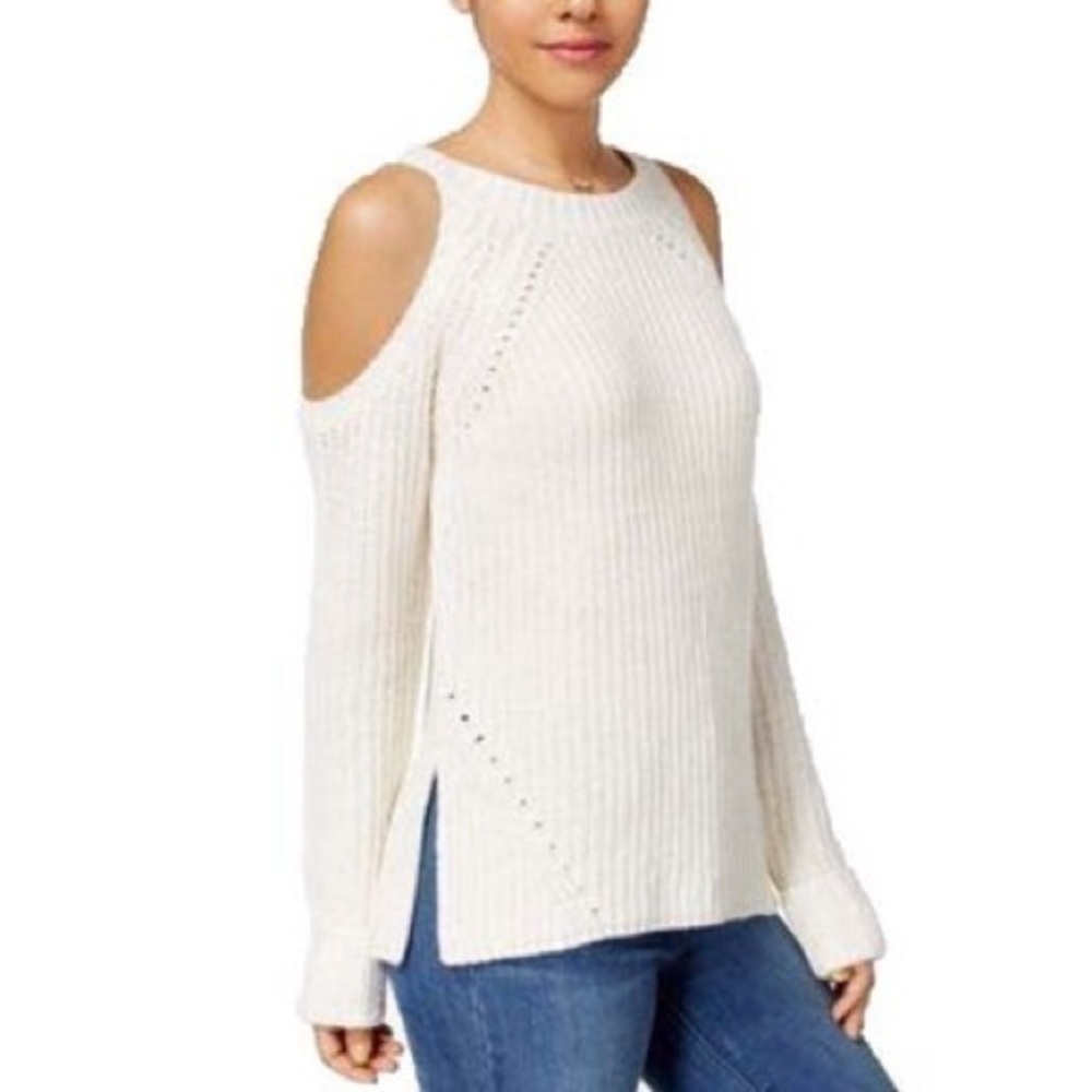 Hippie Rose Juniors' Cold-Shoulder Sweater sz M